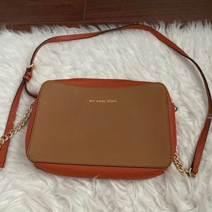 Michael Kors Leather Jet Set East West Crossbody Shoulder Bag
